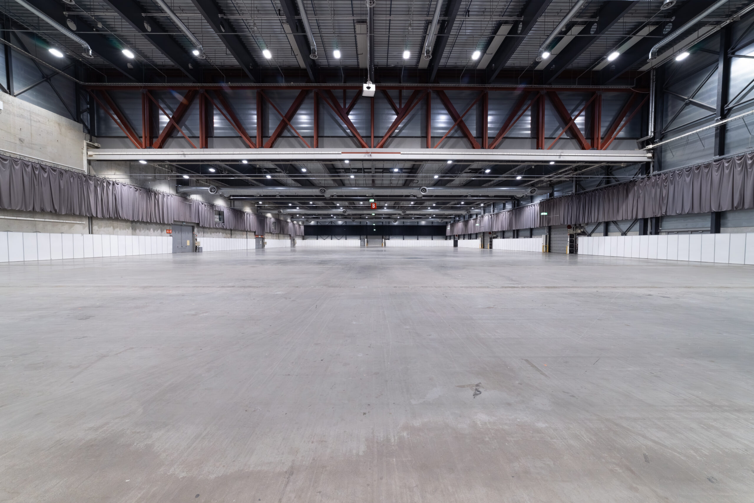Nova Spektrum - Hall B Tom-3 (1)